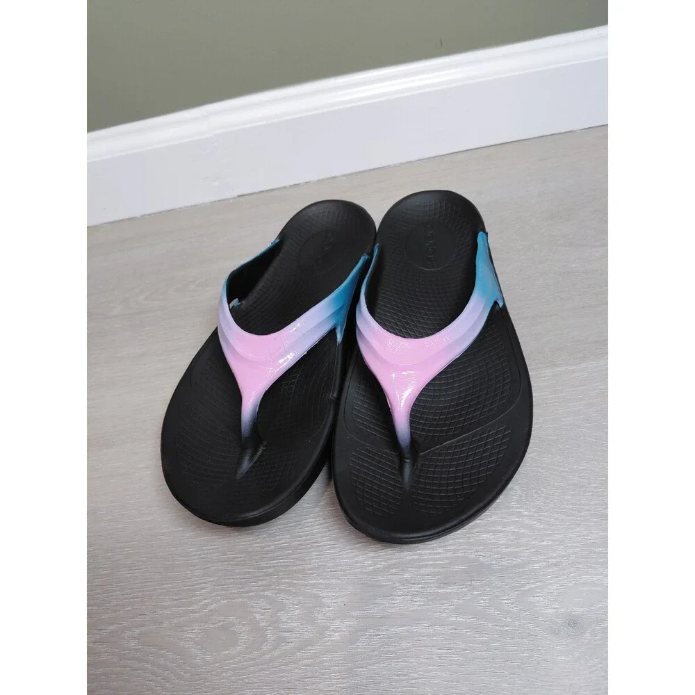 Oofos Oolala Luxe Women’s Size 8 Flip Flop Sandals Multicolor Ombre Open Toe
